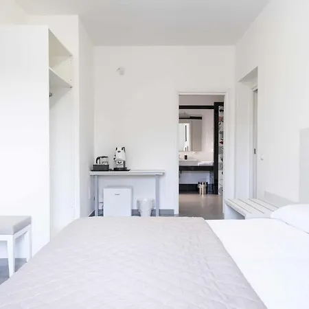 Bridge Bed and Breakfast 3*