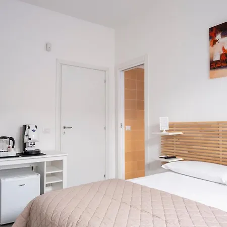 Bridge Bed & Breakfast 3*